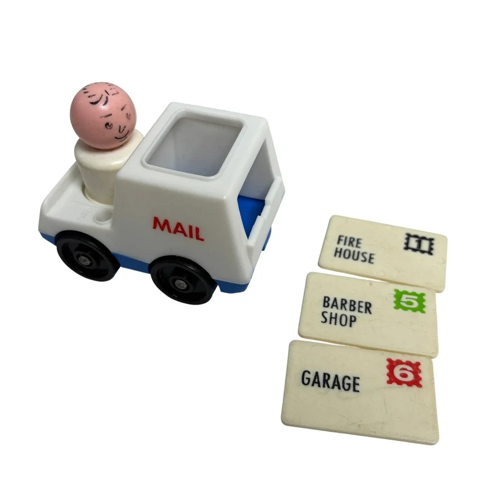 Vintage 1986 Fisher Price‎ Little People Mail Truck with 3 Letters and Figure